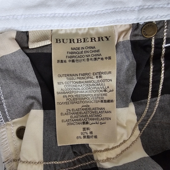 Burberry Brit Skinny leg Mid-rise Zip Closure five pockets white jeans. Size 28. - Picture 7 of 8
